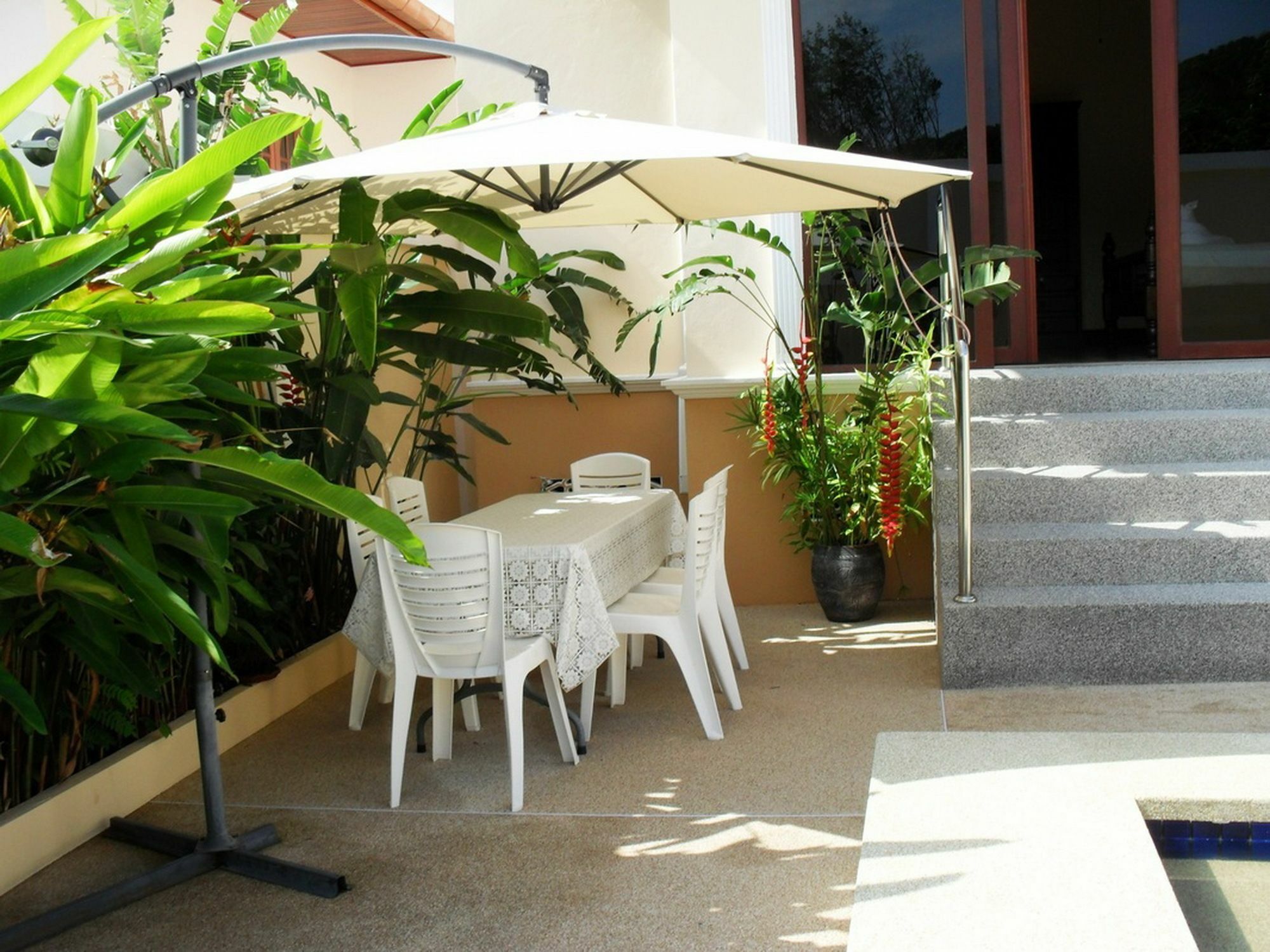 Majestic Villas Phuket Rawai Exterior photo